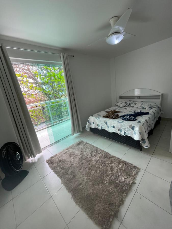 Temporada - Apartamento *